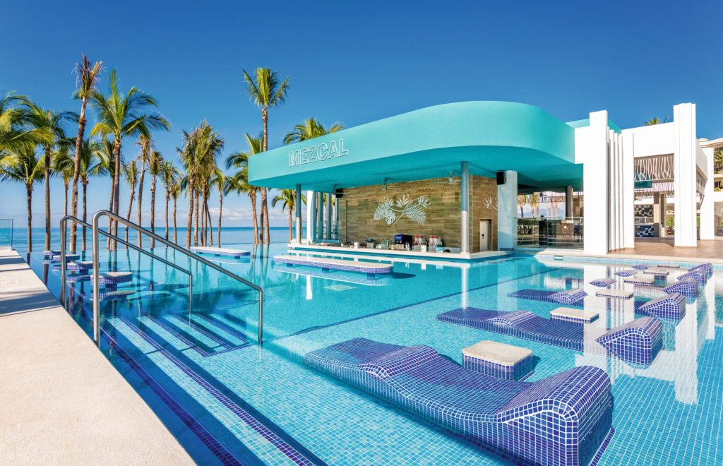 Hotel Riu Vallarta - All Inclusive